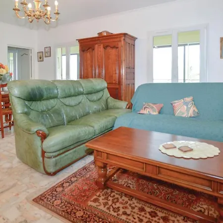 Beautiful In W/ Wifi And 3 Bedrooms Apartment Cervione